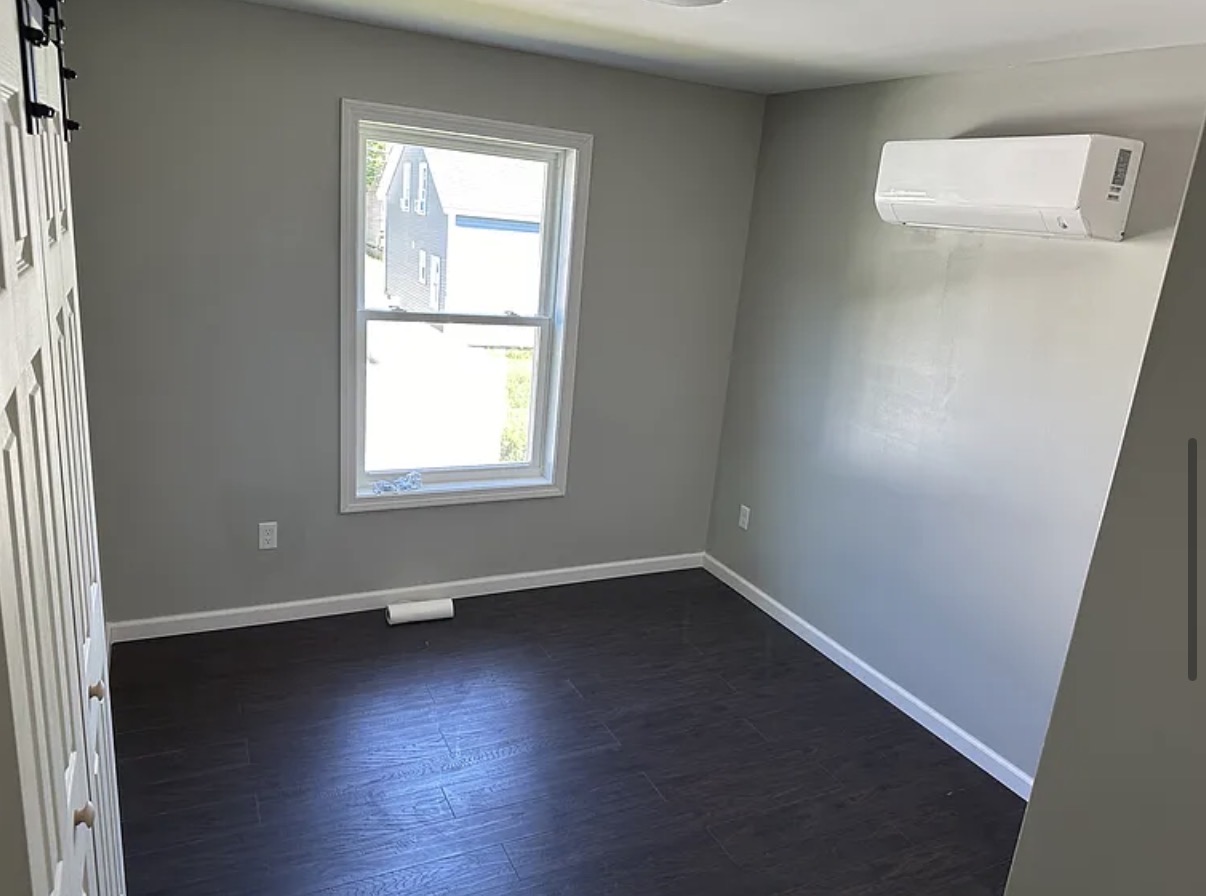 2 Mill Road — bedroom with mini-split